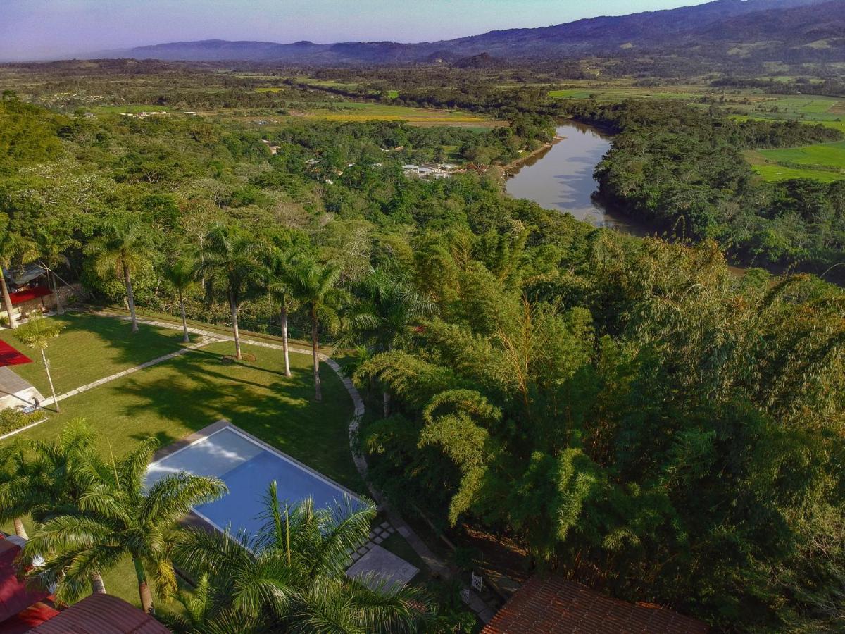 Altavista Casahotel - Asociado Casa Andina Moyobamba Kültér fotó