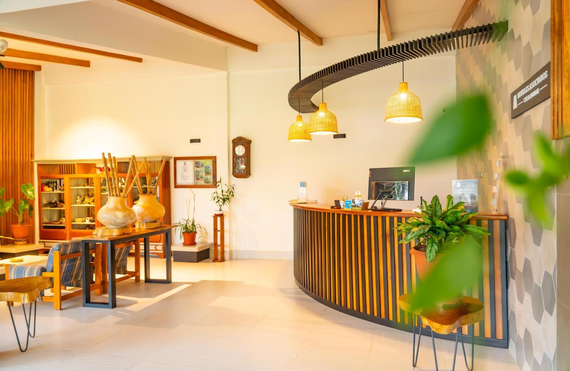 Altavista Casahotel - Asociado Casa Andina Moyobamba Kültér fotó