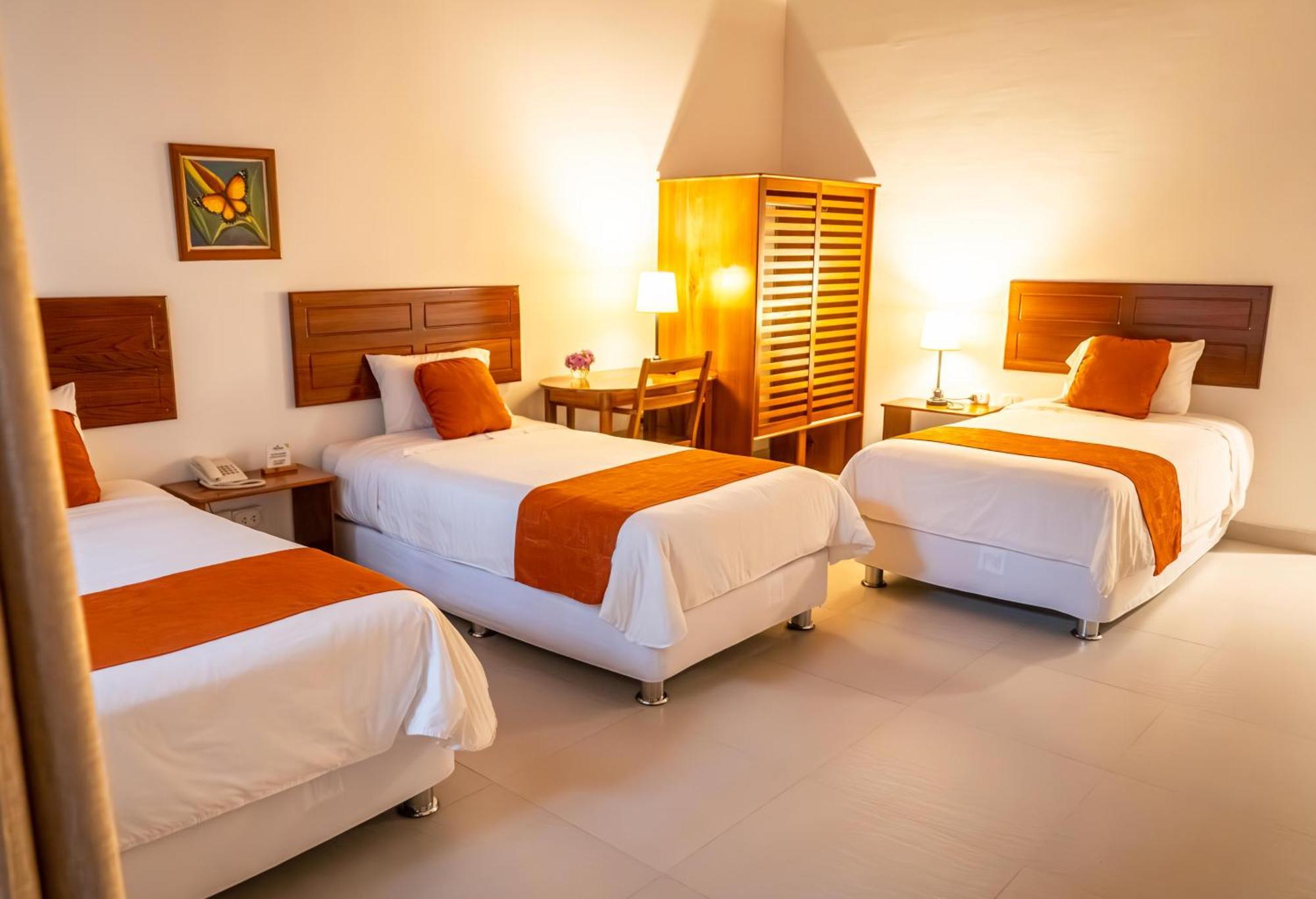 Altavista Casahotel - Asociado Casa Andina Moyobamba Kültér fotó