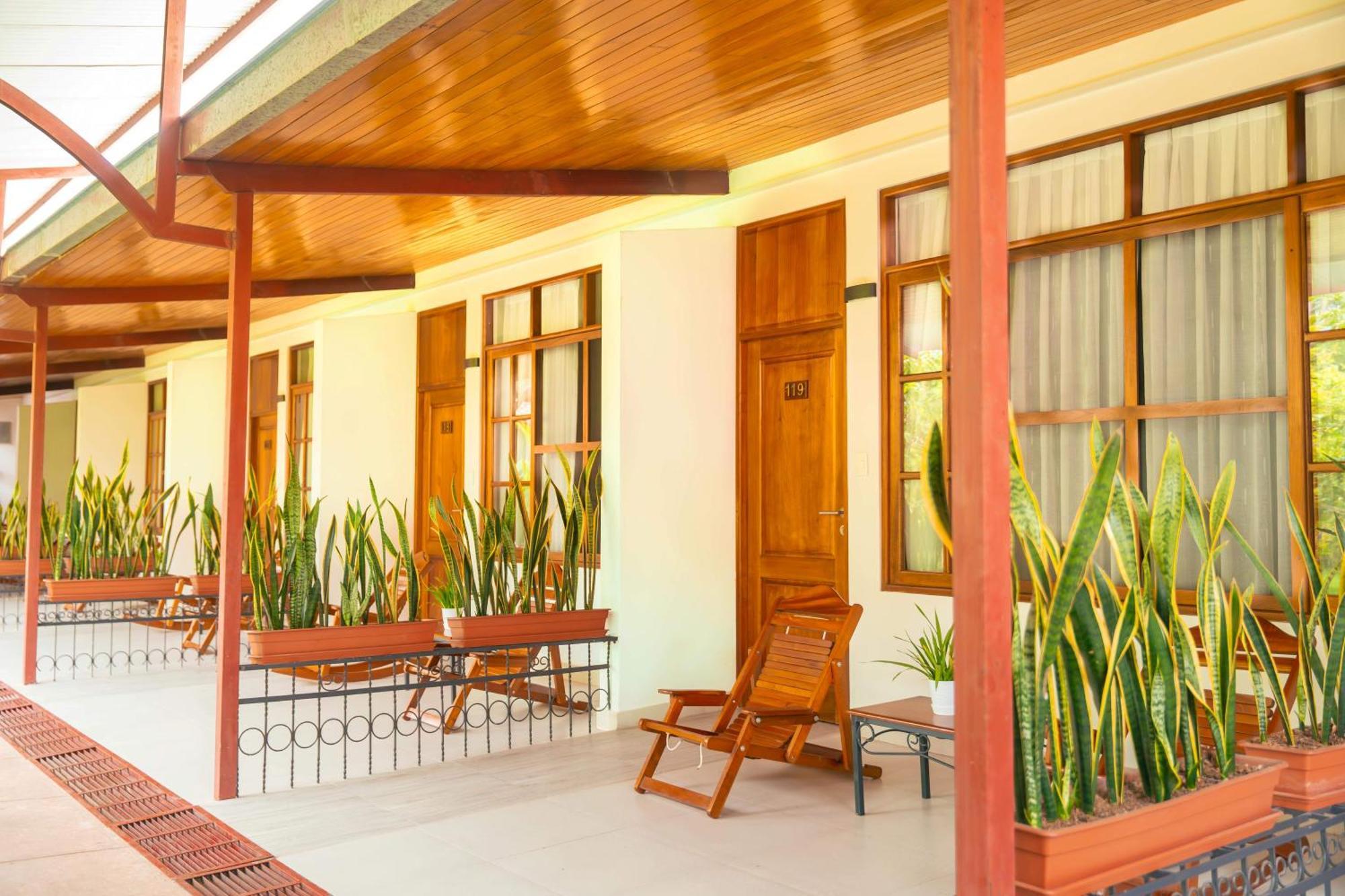 Altavista Casahotel - Asociado Casa Andina Moyobamba Kültér fotó
